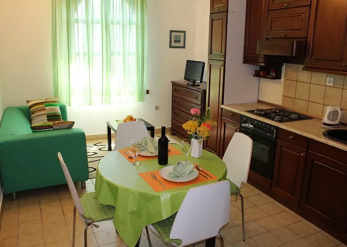 Guest house Stari Sibenik Grebastica