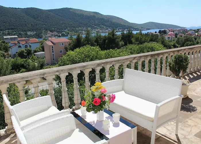 Guest house Stari Sibenik 3*